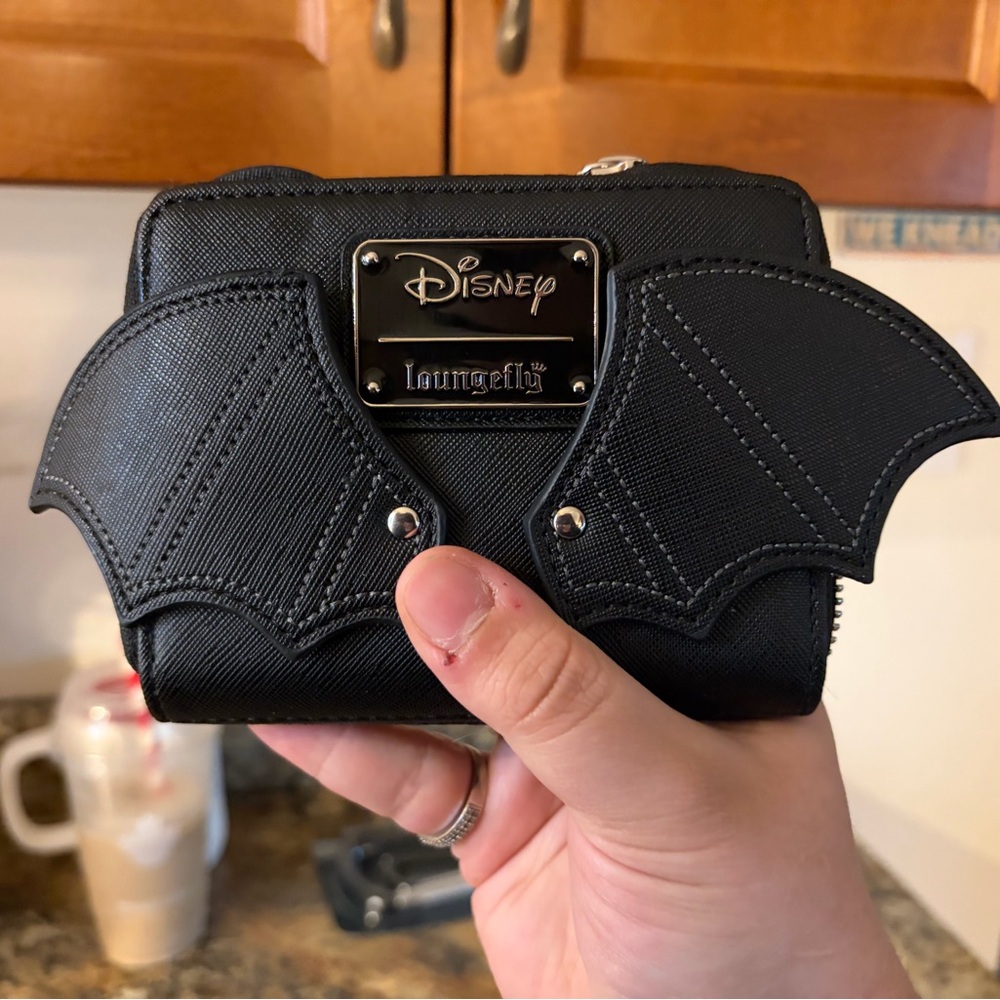 Loungefly Halloween wallet - Picture 3 of 4